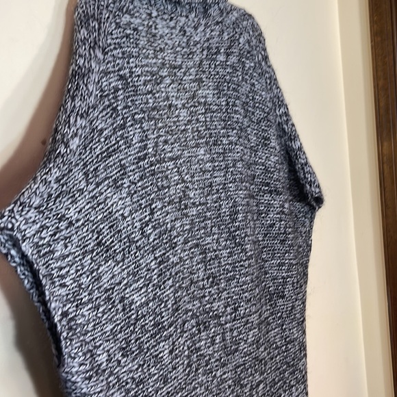 Iperico Alpaca Wool Blend Knit Sweater Shawl - Picture 8 of 12